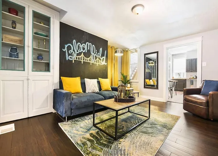 Hostwise Stays - The Edmond - Bloomfield Apartment In A Great Location!