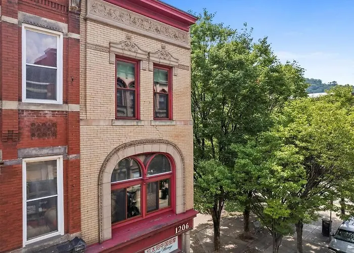 Luxury And Stylish 2Bedroom Apartment On Carson, South Flats, Pittsburgh