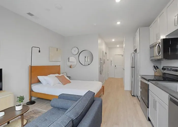 Cozysuites Stylish Sdo, Lawrenceville