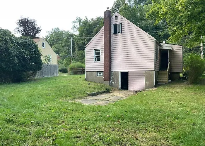 Cozy 4 Bd House In Pitt