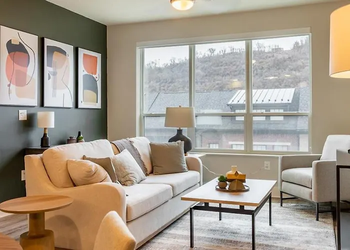 Landing Modern Apartment With Amazing Amenities