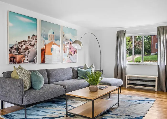 Modern&Spacious House Pittsburgh