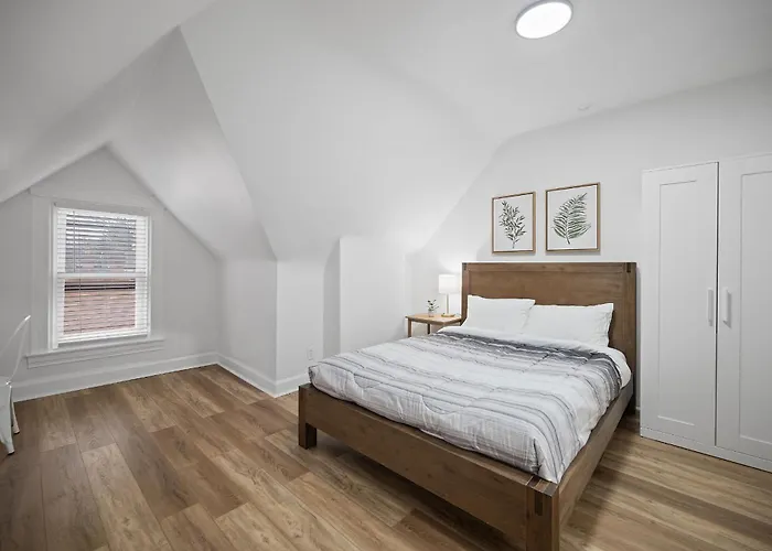 Shadyside, Pittsburgh !G Modern And Bright Private Bedroom With Shared Bathroom