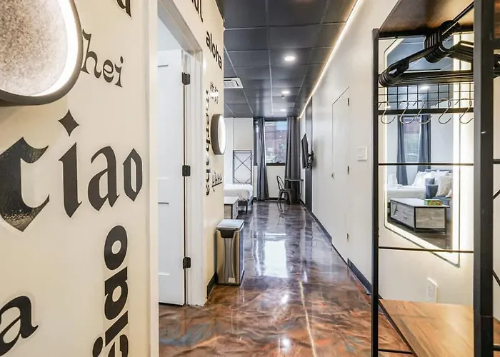 New Loft 3 Min To Local Hospitals Sleeps 4