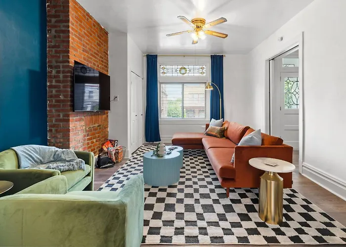 Midcentury 5Bd | Bbq & Yard | Close To Dt & Pitt