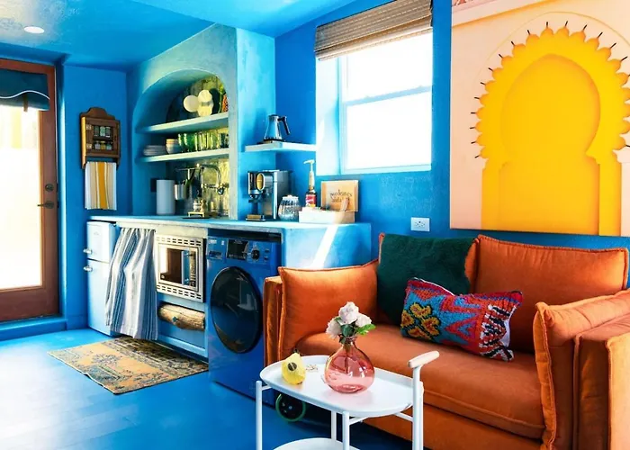 Hostwise Stays - Le Petit Riad, A Moroccan Oasis