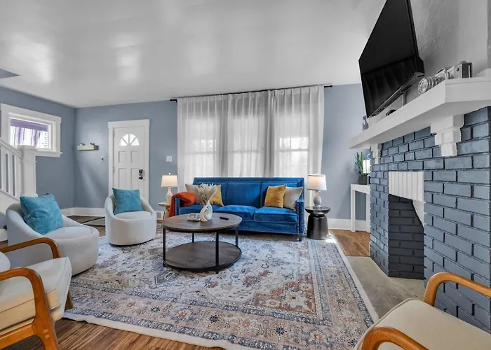 Enchanting 3Br With Yard - Patio