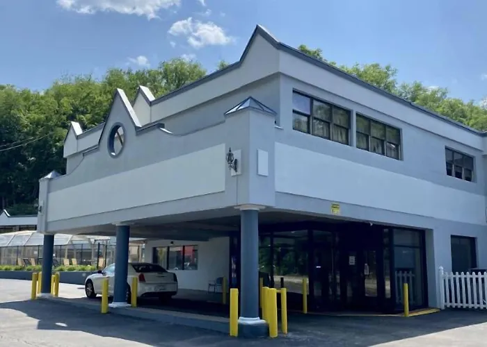 Days Inn By Wyndham Pittsburgh