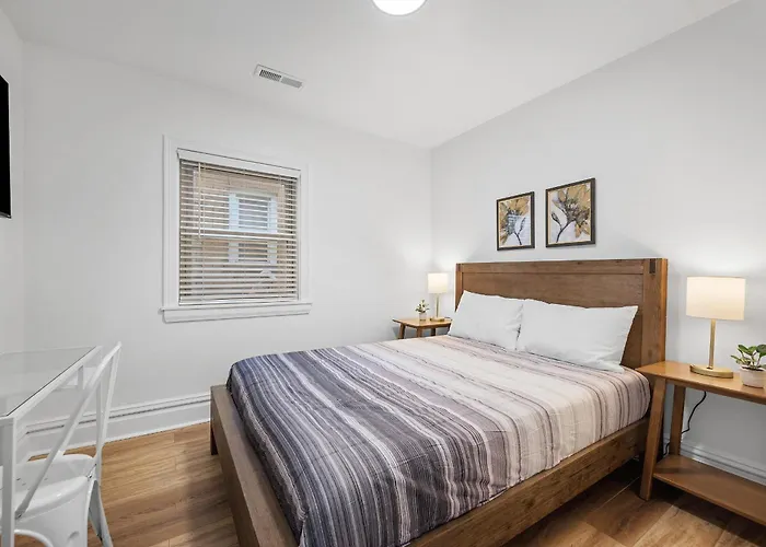 Pittsburgh Shadyside 1D Stylish And Cozy Private Bedroom With Shared Bathroom