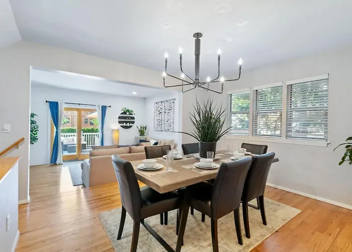 Stunning 4-Story Home In Shadyside With Sauna, Plenty Of Off-Street Parking, And Highly Walkable