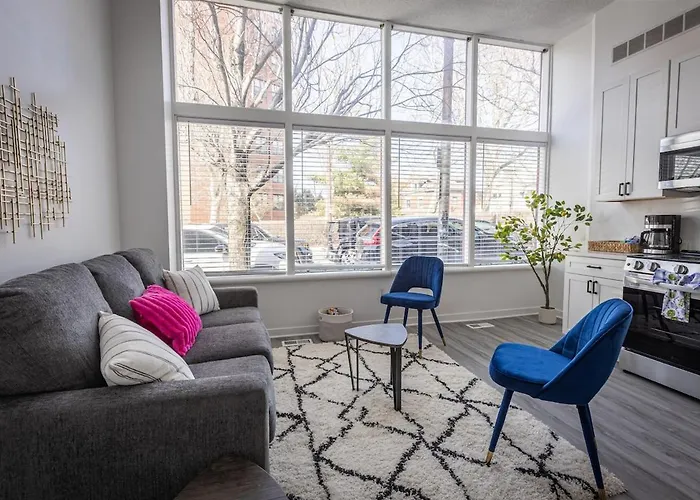 Cozy 2Br In Prime Strip District
