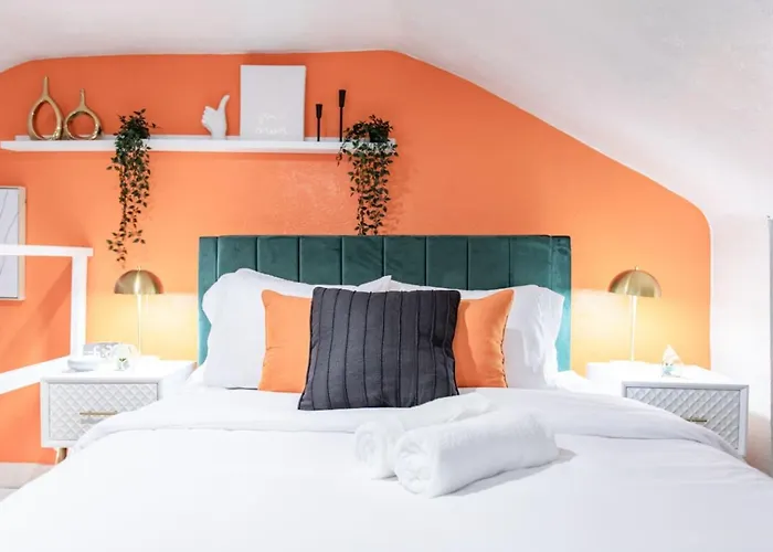 3Br Home 2-Designated Parking Up To 10 Sleeps