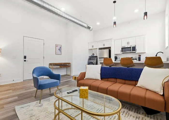 1 Mi To Dtwn! New Pet-Friendly Condo In Pittsburgh