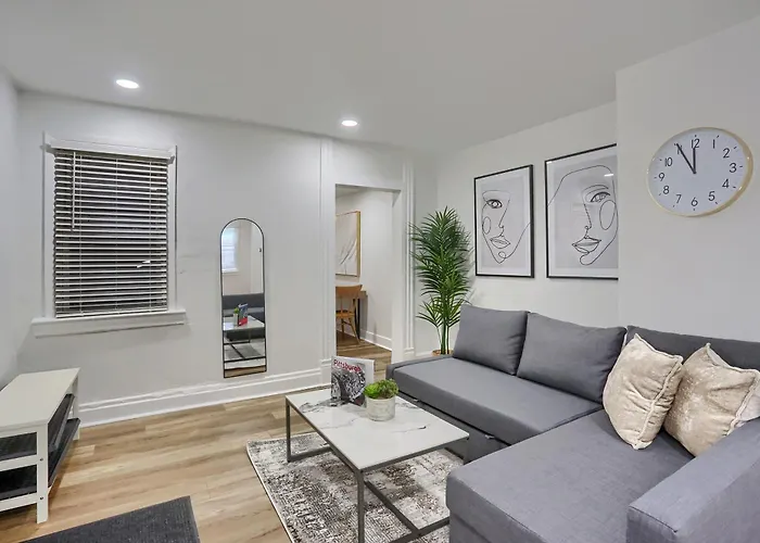 Pittsburgh Modern And Cozy 1 Bdrm With Free Street Parking