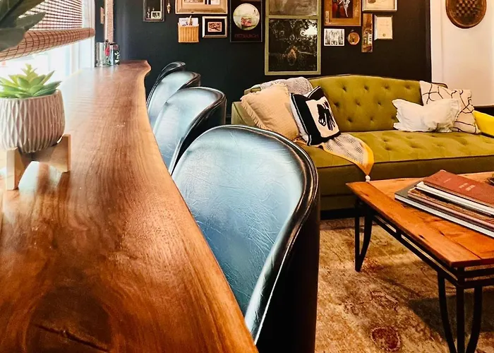Pittsburgh History - Eclectic Luxury - Upper Lawrenceville