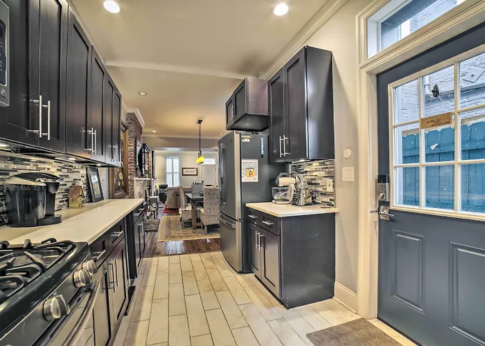 Pittsburgh Vacation Rental In Lawrenceville!
